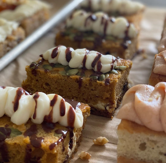 Welcome Fall Cake Tasting Bix