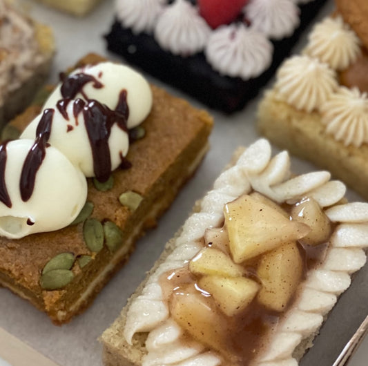 September Cake Tasting Box
