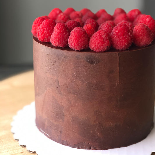 ROMEO AND JULIET CAKE